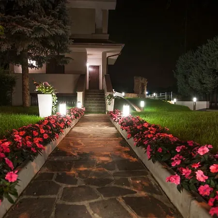 Bed & Breakfast Aurora 3*