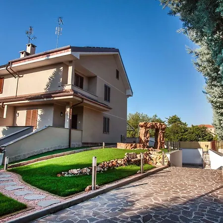 Aurora فندق مبيت وإفطار